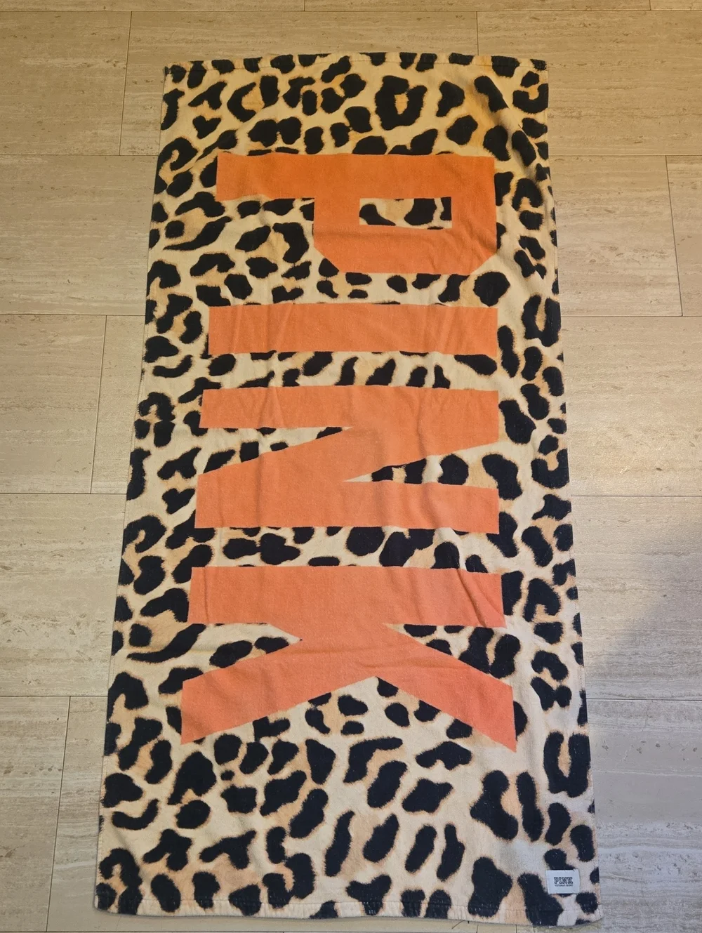PINK Victoria's Secret Vintage Cheetah Print Beach Towel - Picture 1 of 6